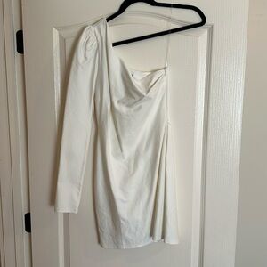 White one shoulder long sleeve dress